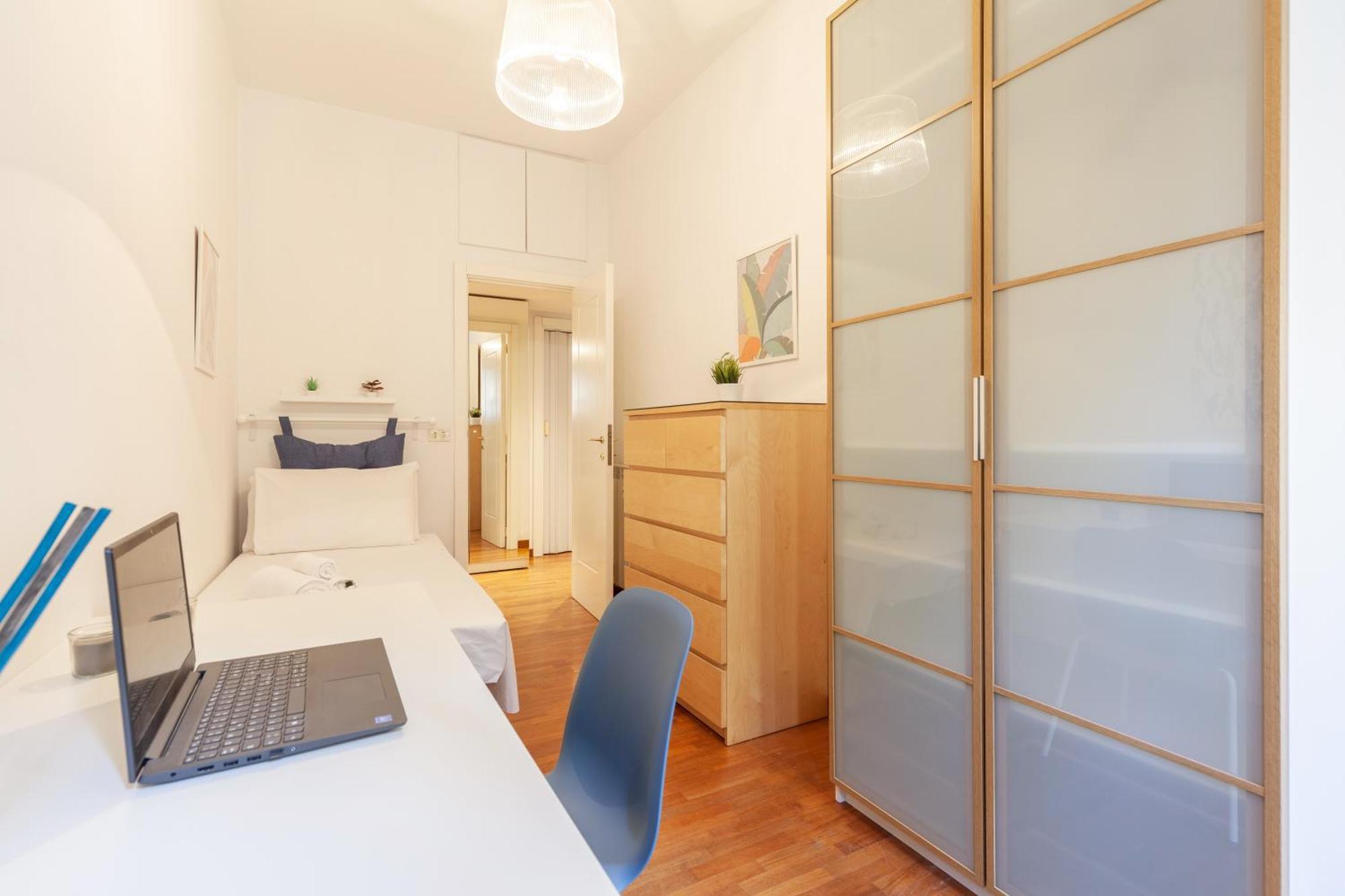 Hostly - Trieste Apartment