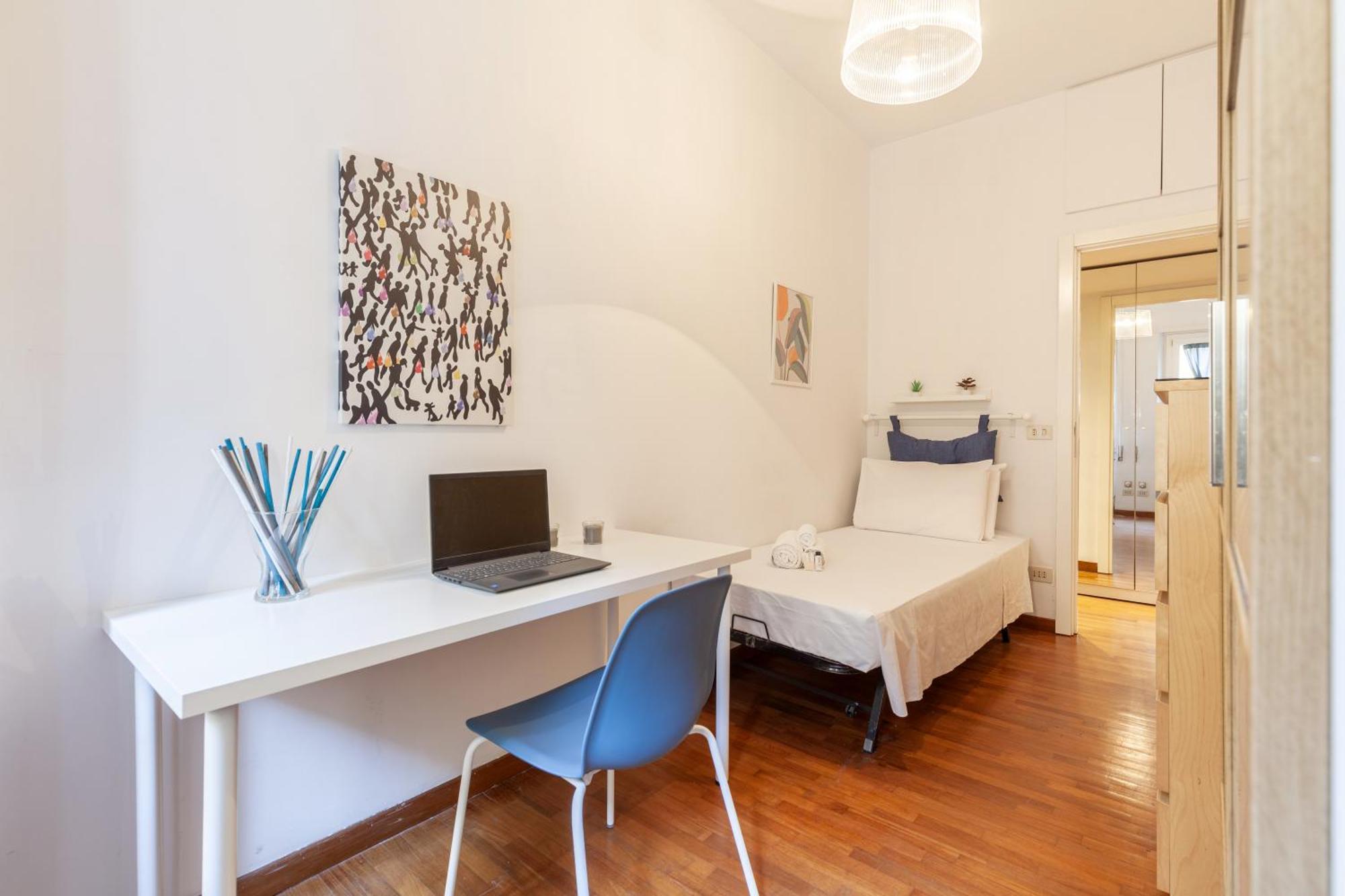 Hostly - Trieste Apartment Rom