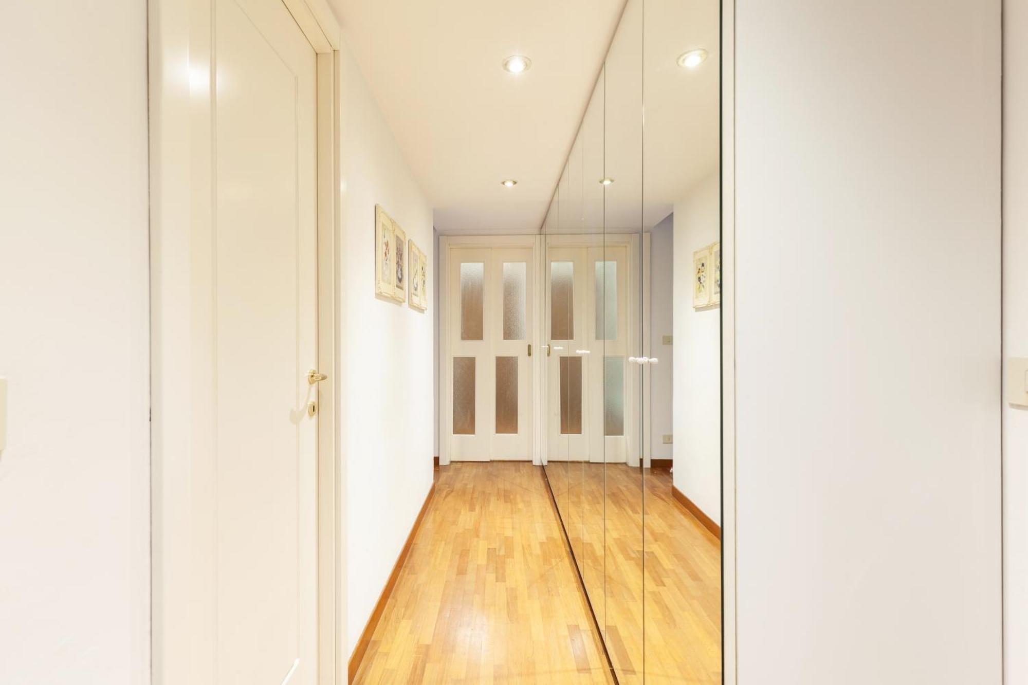 Hostly - Trieste Apartment *